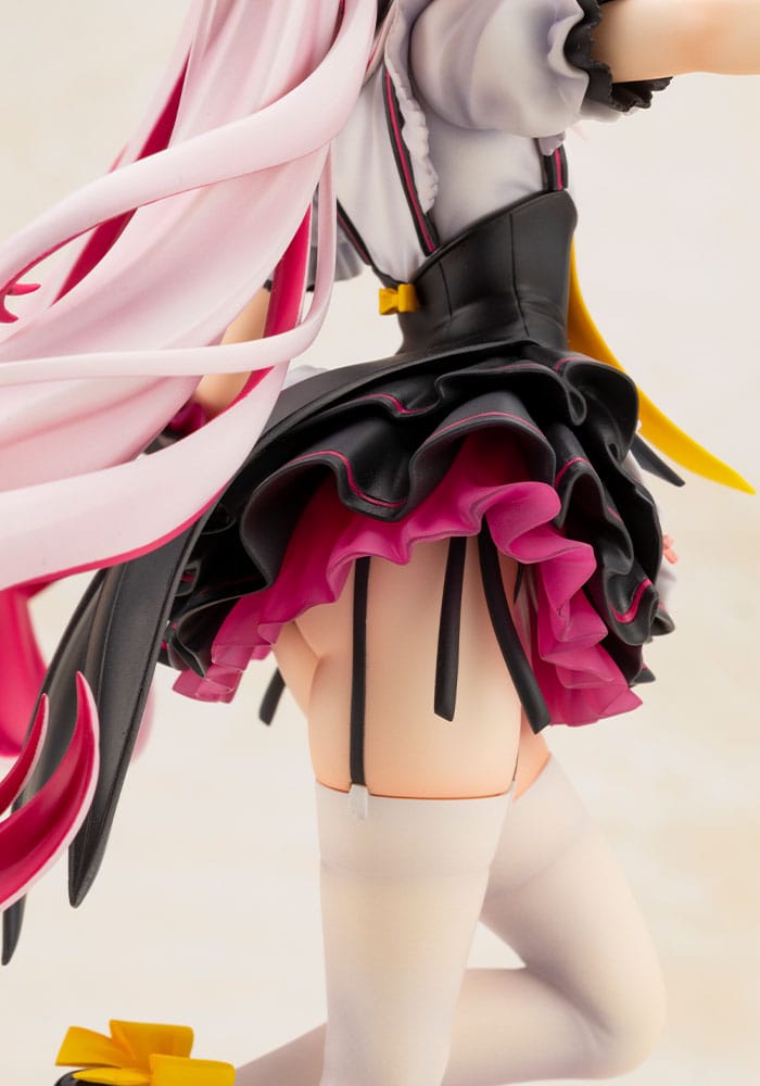 Tomari Mari PVC Statue 1/7 Tomari Mari 24cm - Scale Statue - Kotobukiya - Hobby Figures UK