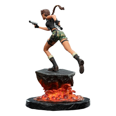 Tomb Raider Mini Statue Lara Croft: The Sanctuary of Flame 18cm - Scale Statue - Weta Workshop - Hobby Figures UK