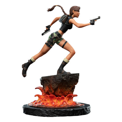 Tomb Raider Mini Statue Lara Croft: The Sanctuary of Flame 18cm - Scale Statue - Weta Workshop - Hobby Figures UK