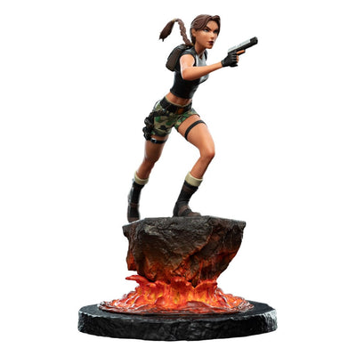 Tomb Raider Mini Statue Lara Croft: The Sanctuary of Flame 18cm - Scale Statue - Weta Workshop - Hobby Figures UK