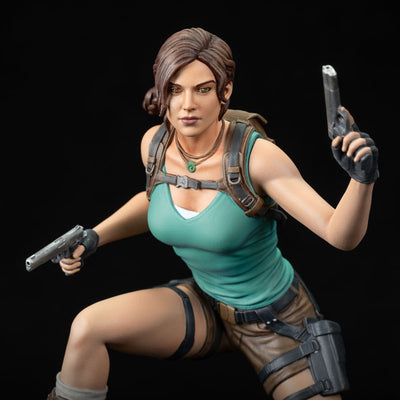 Tomb Raider PVC Statue Lara Croft 24cm - Scale Statue - Dark Horse - Hobby Figures UK