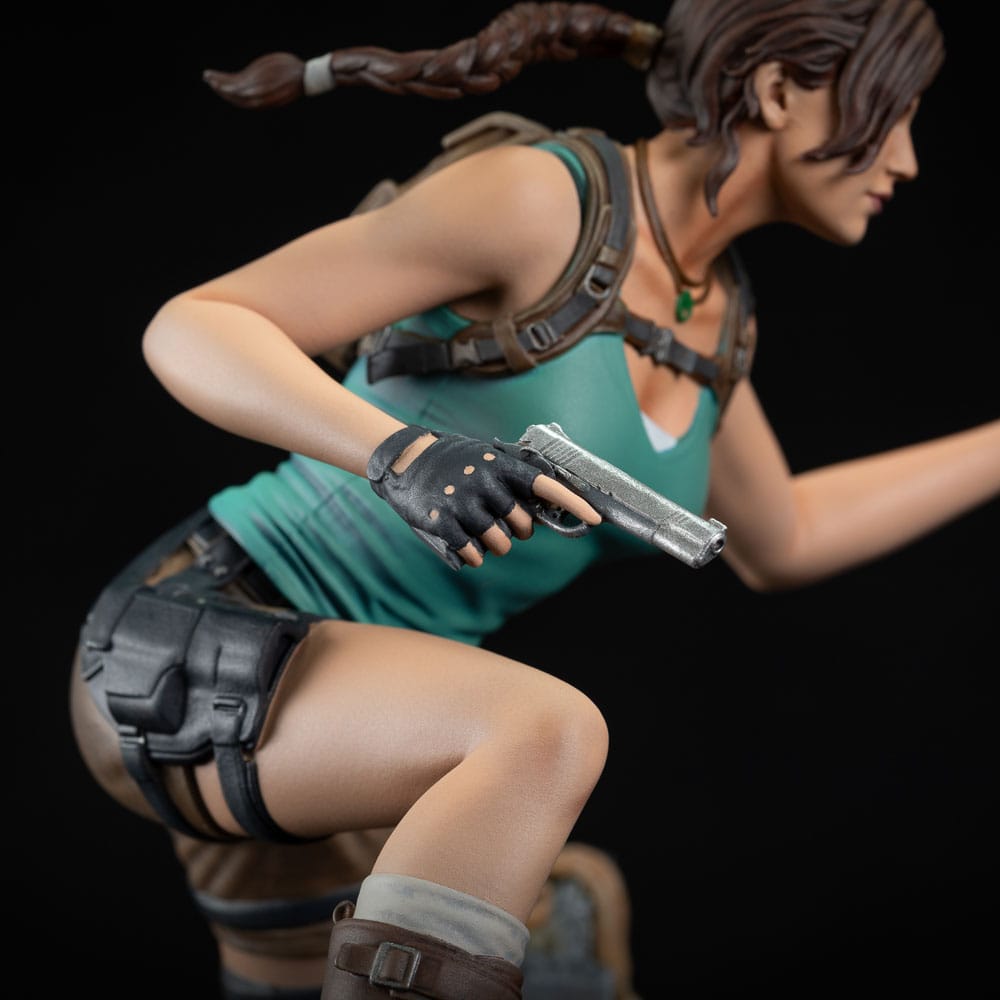 Tomb Raider PVC Statue Lara Croft 24cm - Scale Statue - Dark Horse - Hobby Figures UK