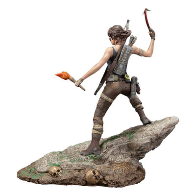 Tomb Raider PVC Statue Lara Croft Survivor Era 33cm - Scale Statue - Dark Horse - Hobby Figures UK