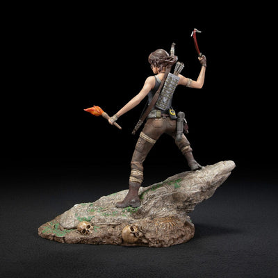 Tomb Raider PVC Statue Lara Croft Survivor Era 33cm - Scale Statue - Dark Horse - Hobby Figures UK