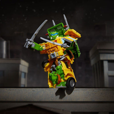 Transformers x Teenage Mutant Ninja Turtles Action Figure Party Wallop 18cm - Action Figures - Hasbro - Hobby Figures UK