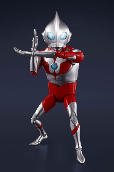 Ultraman: Rising S.H. Figuarts Action Figure Ultradad 12cm - Action Figures - Bandai Tamashii Nations - Hobby Figures UK