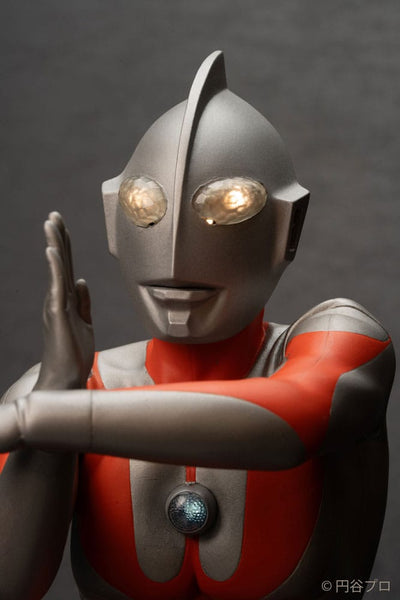 Ultraman Statue Ultraman C-Type by Takashi Kinoshita 30cm - Scale Statue - Kaiyodo Jap. - Hobby Figures UK