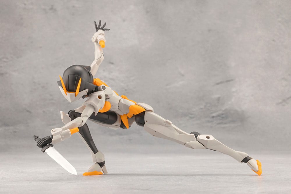 Unlimited Universe Megalomaria Plastic Model Kit Principal 16cm - Model Kit - Kotobukiya - Hobby Figures UK