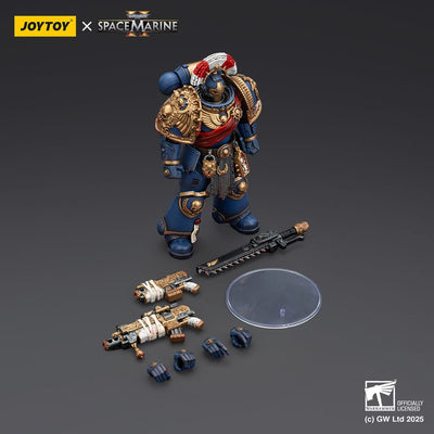 Warhammer 40,000: Space Marine 2 Action Figure Ultramarines Relic Secundus Armour 20cm - Action Figures - Joy Toy (CN) - Hobby Figures UK