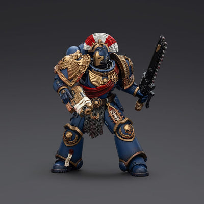 Warhammer 40,000: Space Marine 2 Action Figure Ultramarines Relic Secundus Armour 20cm - Action Figures - Joy Toy (CN) - Hobby Figures UK
