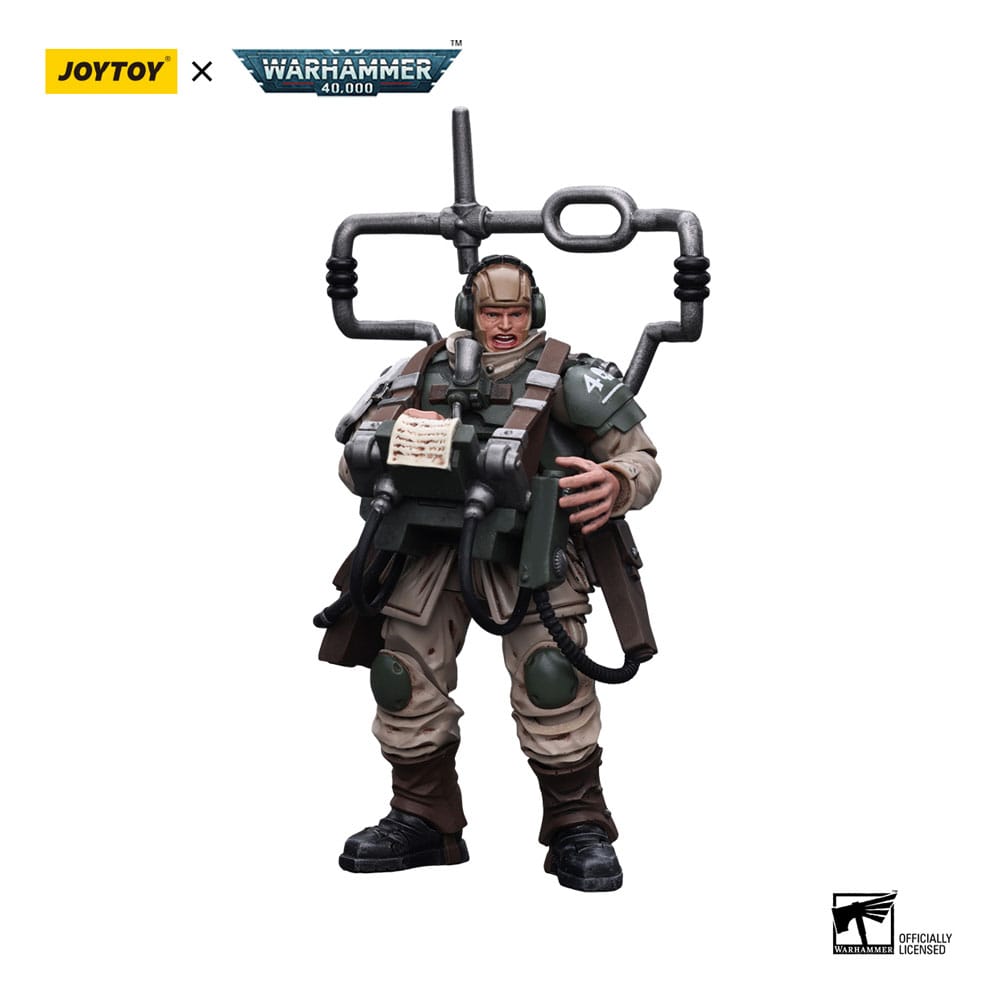 Warhammer 40k Action Figure 1/18 Astra Militarum Cadian Command Squad Veteran with Master Vox 12cm - Action Figures - Joy Toy (CN) - Hobby Figures UK