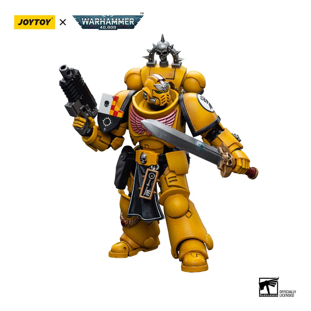 Warhammer 40k Action Figure 1/18 Imperial Fists Lieutenant with Power Sword 12cm - Action Figures - Joy Toy (CN) - Hobby Figures UK