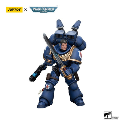 Warhammer 40k Action Figure 1/18 Ultramarines Jump Pack Intercessors Sergeant With Plasma Pistol And Power Sword 12cm - Action Figures - Joy Toy (CN) - Hobby Figures UK