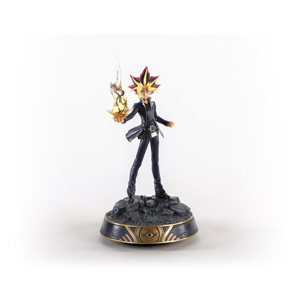 Yu-Gi-Oh! Statue Yami Yugi 31cm - Scale Statue - First 4 Figures - Hobby Figures UK