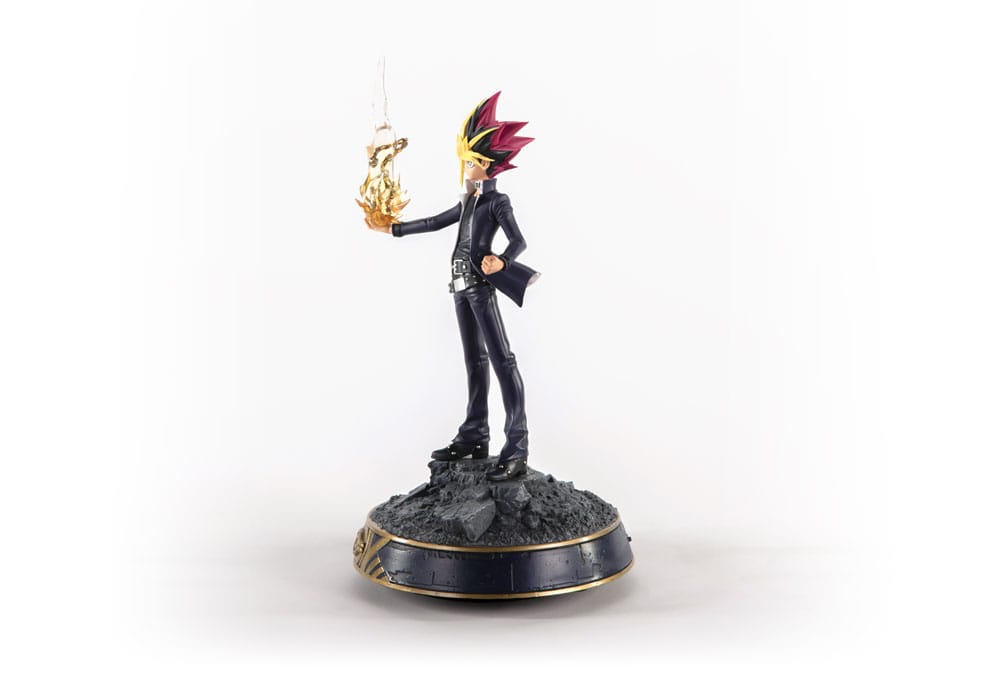 Yu-Gi-Oh! Statue Yami Yugi 31cm - Scale Statue - First 4 Figures - Hobby Figures UK