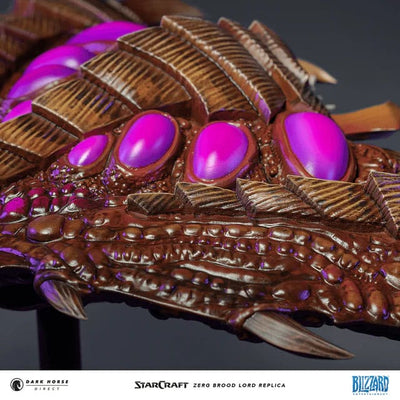 StarCraft Replica Zerg Brood Lord 25cm - Scale Statue - Dark Horse - Hobby Figures UK