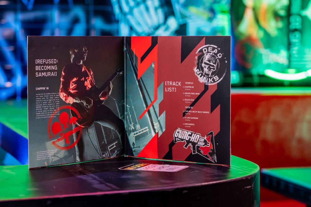 Cyberpunk 2077 Original Vinyl Soundtrack Score and Samurai Vinyl 3LP -  - DEVplus - Hobby Figures UK