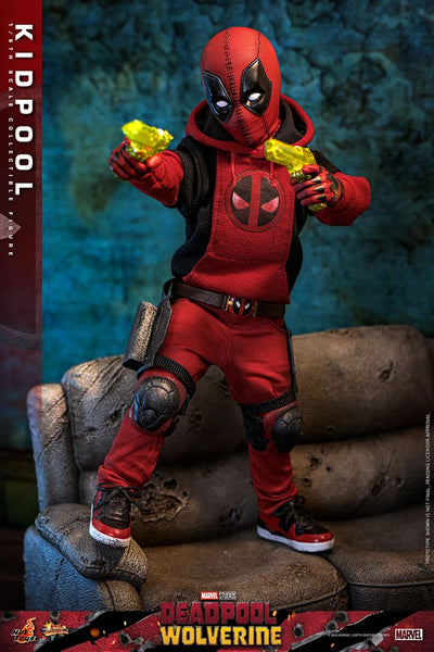 Deadpool & Wolverine Movie Masterpiece Action Figure 1/6 Kidpool 22cm - Action Figures - Hot Toys - Hobby Figures UK
