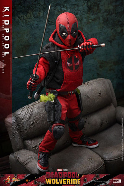 Deadpool & Wolverine Movie Masterpiece Action Figure 1/6 Kidpool 22cm - Action Figures - Hot Toys - Hobby Figures UK