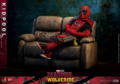 Deadpool & Wolverine Movie Masterpiece Action Figure 1/6 Kidpool 22cm - Action Figures - Hot Toys - Hobby Figures UK
