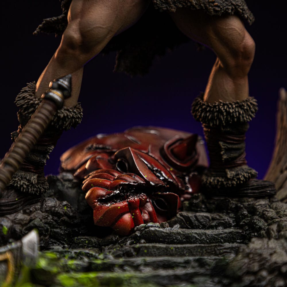 Masters of the Universe Deluxe Art Scale Statue 1/10 He-Man Unleashed 34cm - Scale Statue - Iron Studios - Hobby Figures UK
