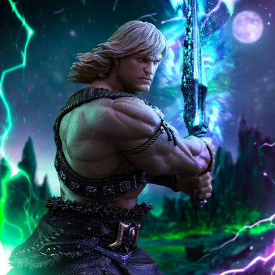 Masters of the Universe Deluxe Art Scale Statue 1/10 He-Man Unleashed 34cm - Scale Statue - Iron Studios - Hobby Figures UK