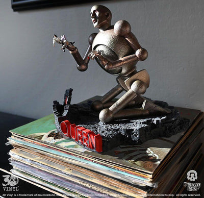 Queen 3D Vinyl Statue Queen Robot (News of the World) 20 x 21 x 24 cm - Scale Statue - Knucklebonz - Hobby Figures UK