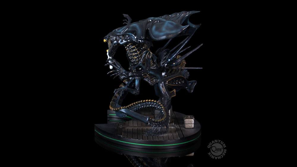 Alien Q-Fig Max Elite Figure Alien Queen 18cm - Mini Figures - Quantum Mechanix - Hobby Figures UK
