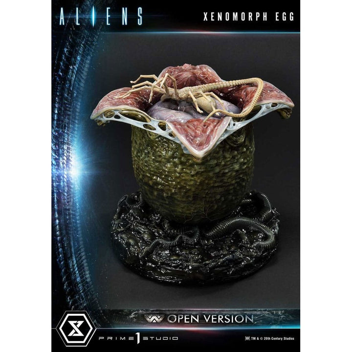 Aliens Premium Masterline Series Statue Xenomorph Egg Open Version