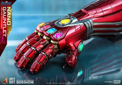 Avengers: Endgame Life-Size Masterpiece Replica 1/1 Nano Gauntlet 52cm - Scale Statue - Hot Toys - Hobby Figures UK
