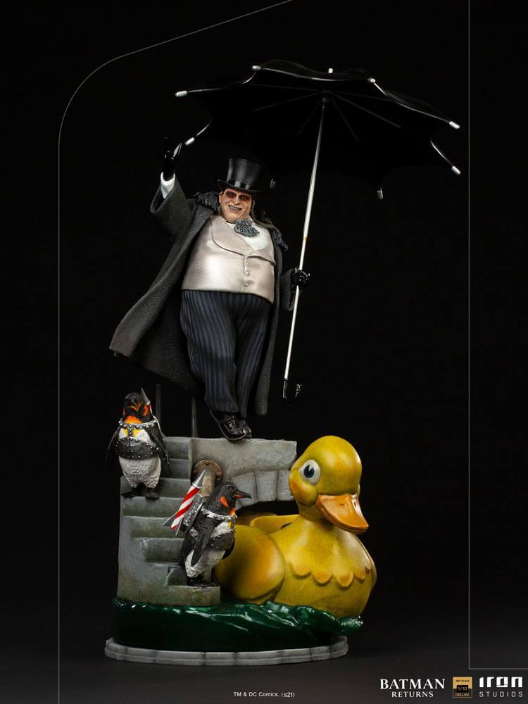 Batman Returns Deluxe Art Scale Statue 1/10 Penguin 33cm - Scale Statue - Iron Studios - Hobby Figures UK