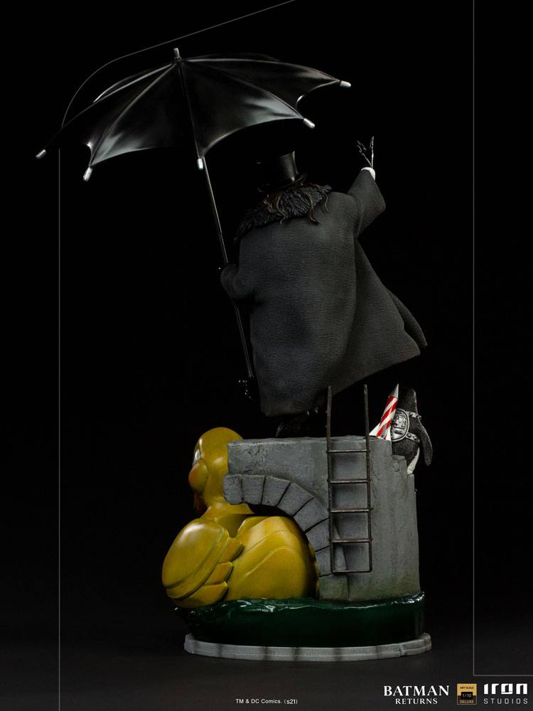 Batman Returns Deluxe Art Scale Statue 1/10 Penguin 33cm - Scale Statue - Iron Studios - Hobby Figures UK