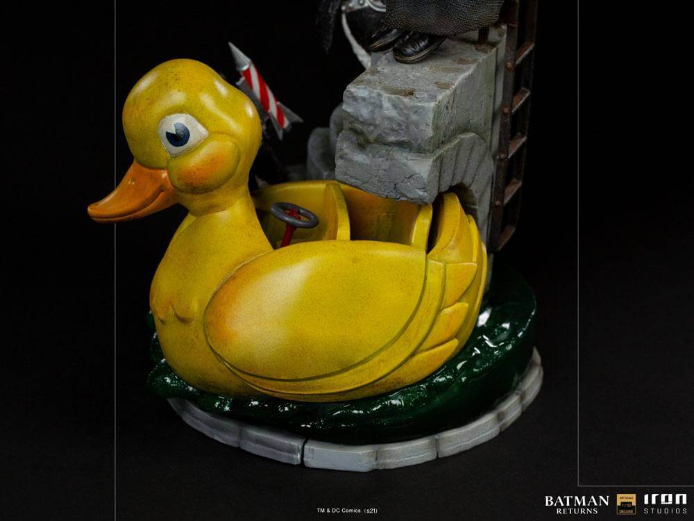 Batman Returns Deluxe Art Scale Statue 1/10 Penguin 33cm - Scale Statue - Iron Studios - Hobby Figures UK
