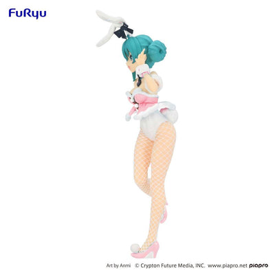 Hatsune Miku BiCute Bunnies PVC Statue Hatsune Miku White Rabbit Baby Pink Ver. 28cm - Scale Statue - Furyu - Hobby Figures UK