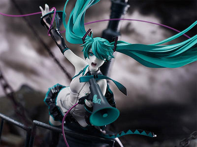 Character Vocal Series 01 PVC Figure 1/8 Miku Hatsune Love is War Refined Ver. 28cm - Scale Statue - Good Smile Company - Hobby Figures UK