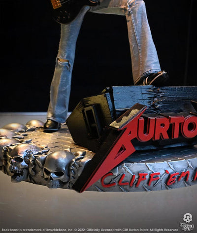 Cliff Burton Rock Iconz Statue Cliff 'Em All 22cm - Scale Statue - Knucklebonz - Hobby Figures UK