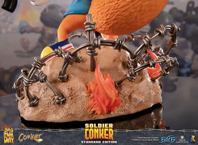 Conker: Conker's Bad Fur Day Statue Soldier Conker 33cm - Scale Statue - First 4 Figures - Hobby Figures UK