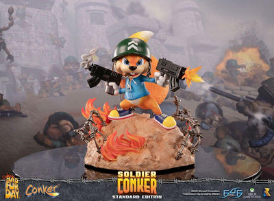 Conker: Conker's Bad Fur Day Statue Soldier Conker 33cm - Scale Statue - First 4 Figures - Hobby Figures UK