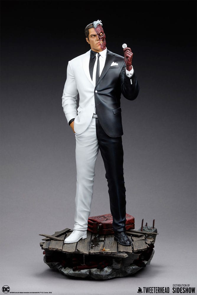 DC Comics Maquette 1/6 Two-Face 42cm - Scale Statue - Tweeterhead - Hobby Figures UK