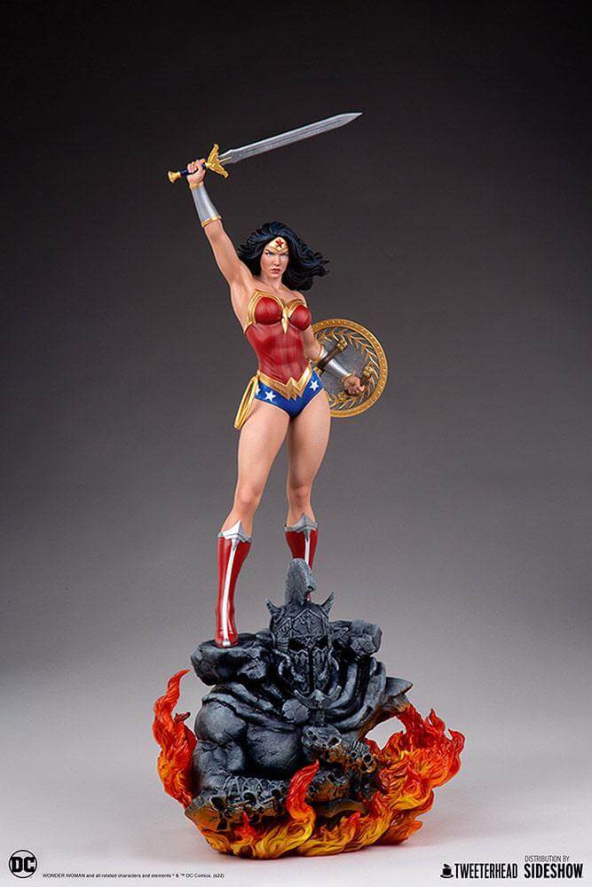 DC Comics Maquette 1/6 Wonder Woman Statue 69cm - Scale Statue - Tweeterhead - Hobby Figures UK