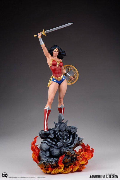 DC Comics Maquette 1/6 Wonder Woman Statue 69cm - Scale Statue - Tweeterhead - Hobby Figures UK