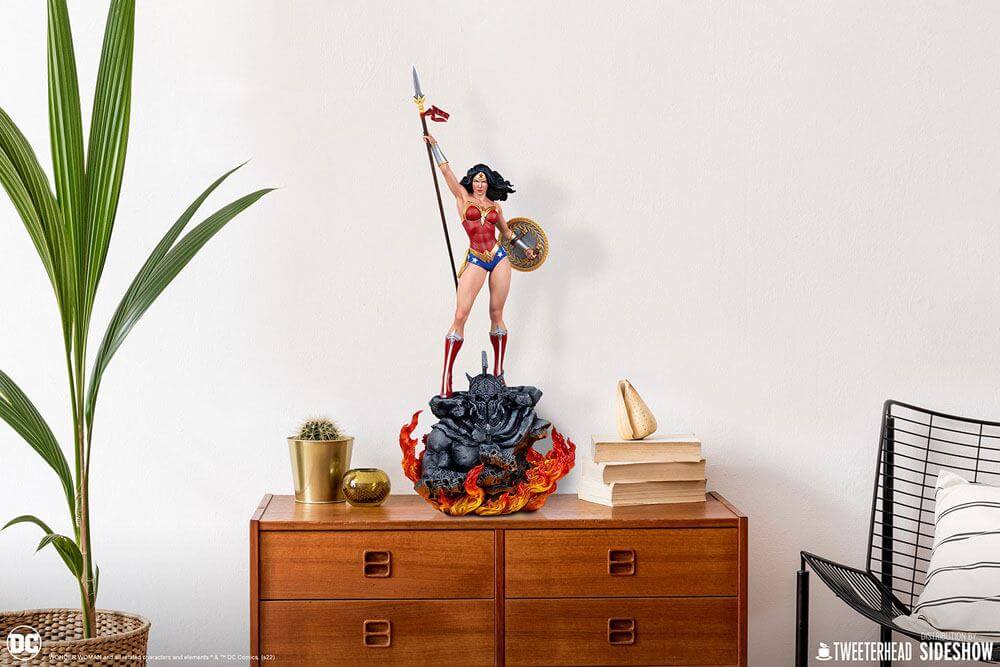 DC Comics Maquette 1/6 Wonder Woman Statue 69cm - Scale Statue - Tweeterhead - Hobby Figures UK