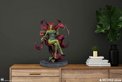 DC Comics Maquette Poison Ivy Variant 36cm - Scale Statue - Tweeterhead - Hobby Figures UK