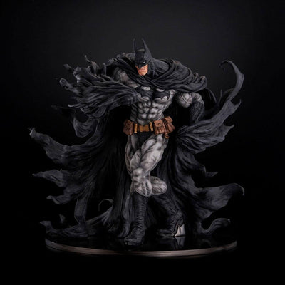 DC Comics Sofbinal Soft Vinyl Statue Batman Hard Black Ver. 35cm - Scale Statue - Union Creative - Hobby Figures UK