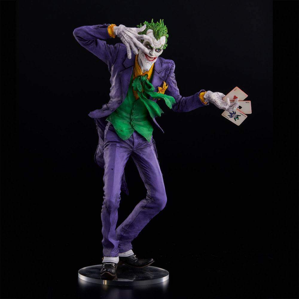 DC Comics Sofbinal Soft Vinyl Statue The Joker Laughing Purple Ver. 30cm - Scale Statue - Union Creative - Hobby Figures UK