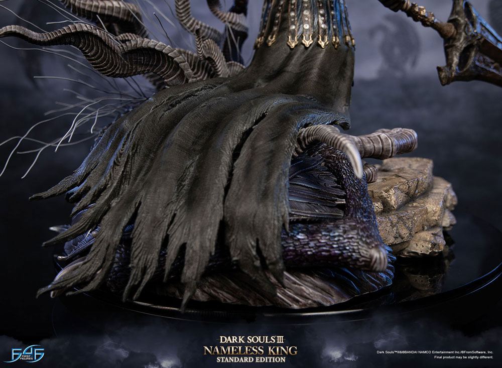 Dark Souls III Resin Statue Nameless King 70cm - Scale Statue - First 4 Figures - Hobby Figures UK