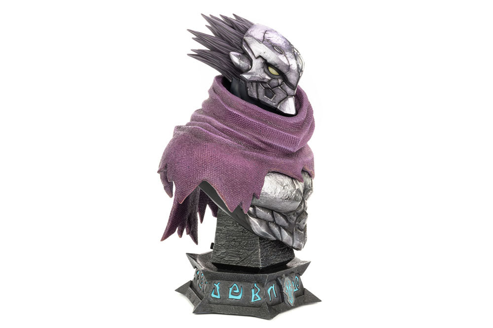 Darksiders Grand Scale Bust Strife 37cm - Scale Statue - First 4 Figures - Hobby Figures UK