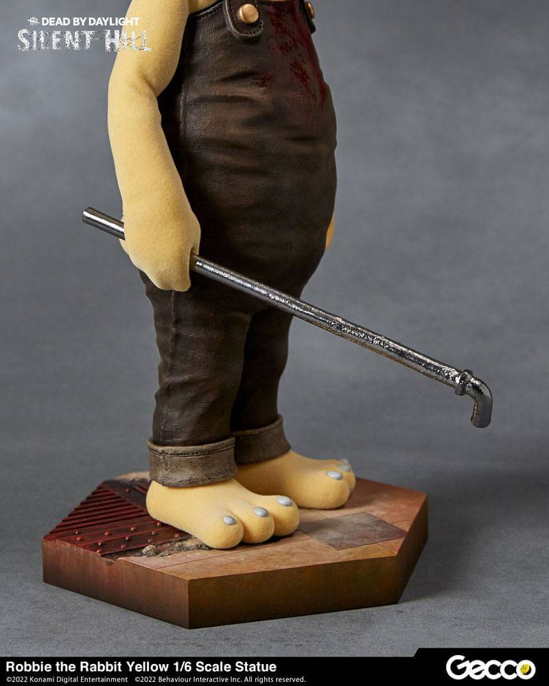 Dead By Daylight - Silent Hill Chapter Statue 1/6 Robbie the Rabbit Yellow Version 34cm - Scale Statue - Gecco - Hobby Figures UK