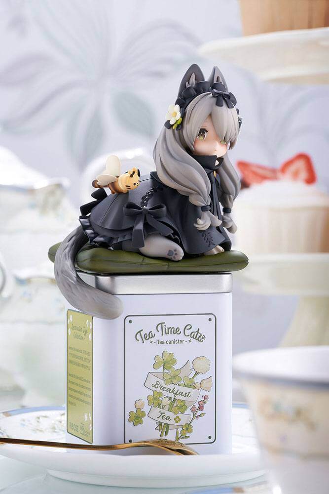 Decorated Life Collection PVC Statue Tea Time Cats British Shorthair 18cm - Scale Statue - Ribose - Hobby Figures UK