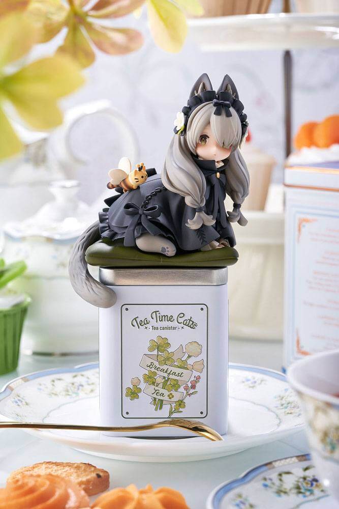 Decorated Life Collection PVC Statue Tea Time Cats British Shorthair 18cm - Scale Statue - Ribose - Hobby Figures UK